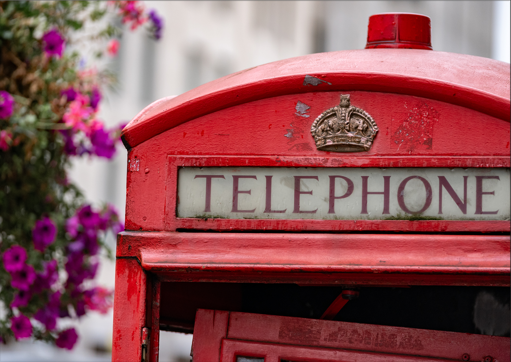 Royal old Telephone